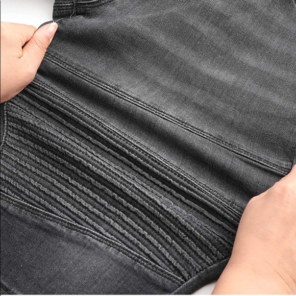 *****Brand New W/No Tag***** Thunder Star, Denim Bermuda Knee Length Shorts. - Picture 7 of 7